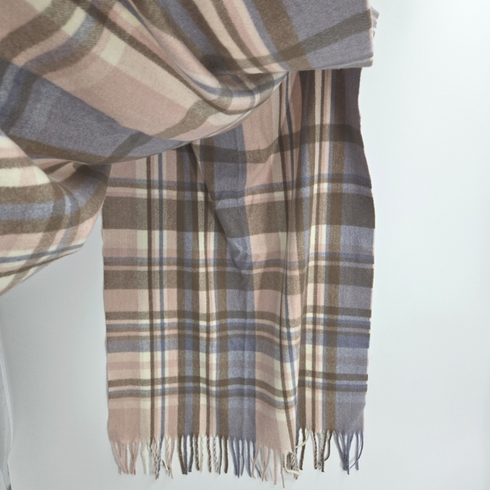 Pretty‎ Pink Plaid Scarf - Picture 10 of 10